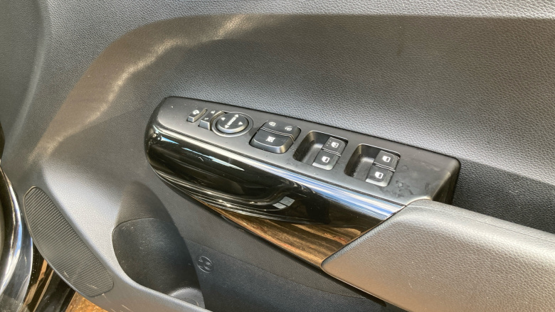 Kia Picanto 1.0 3 5dr Auto [4 seats] Petrol Hatchback